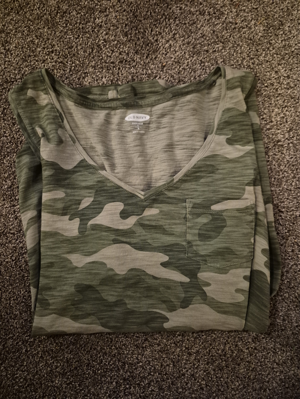 Men's Old Navy Green Camo Tank ***HUGE INVENTORY SALE!***